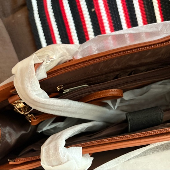 Elegant Tan Women's Handbag Lovevook woman’s laptop bag computer tote zip comp. - Picture 6 of 12